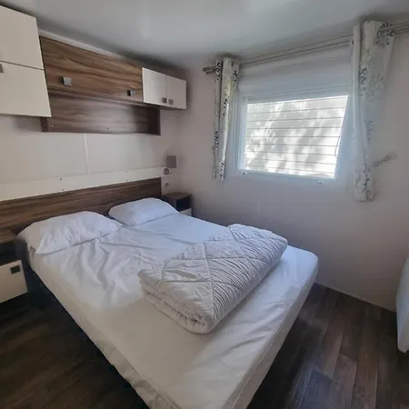 Agreable Mobil F122 Camping Saint-Jean-de-Monts